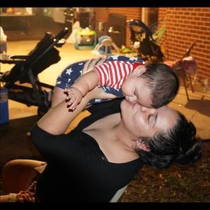 Meet your Posher, Neydi